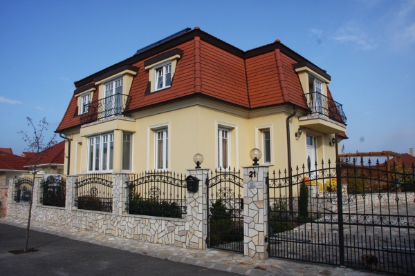 Családu ház építés (Győr)